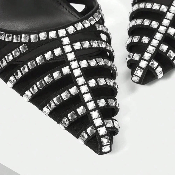 Black Glamorous Women's Rhinestone Buckle High Heel Shoes - Picture 3 of 6